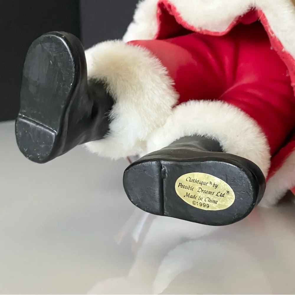 Greeting the Millennium Santa - Possible Dreams Clothtique by Dept. 56